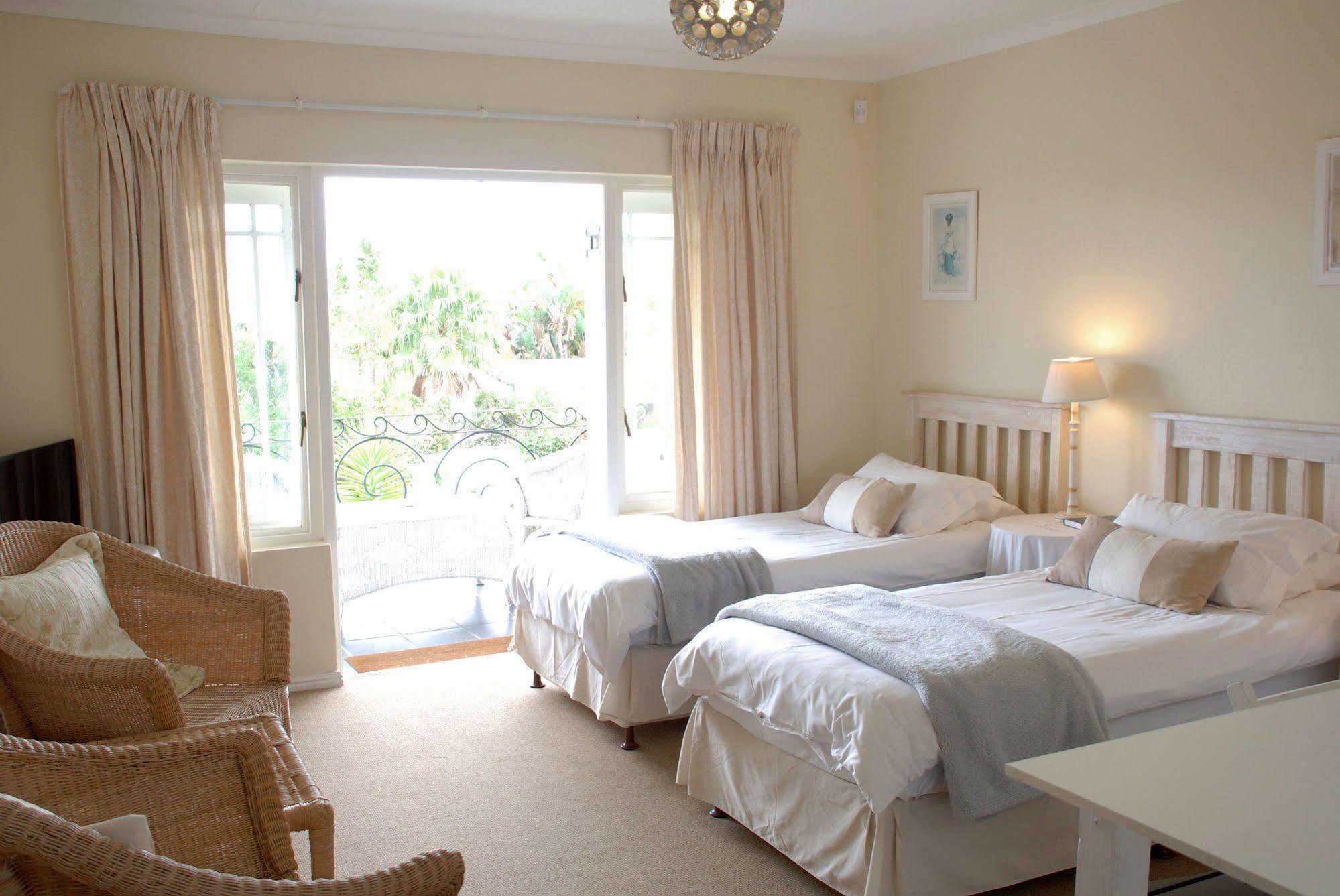 Mandalay Guest House Plettenberg Bay Ngoại thất bức ảnh