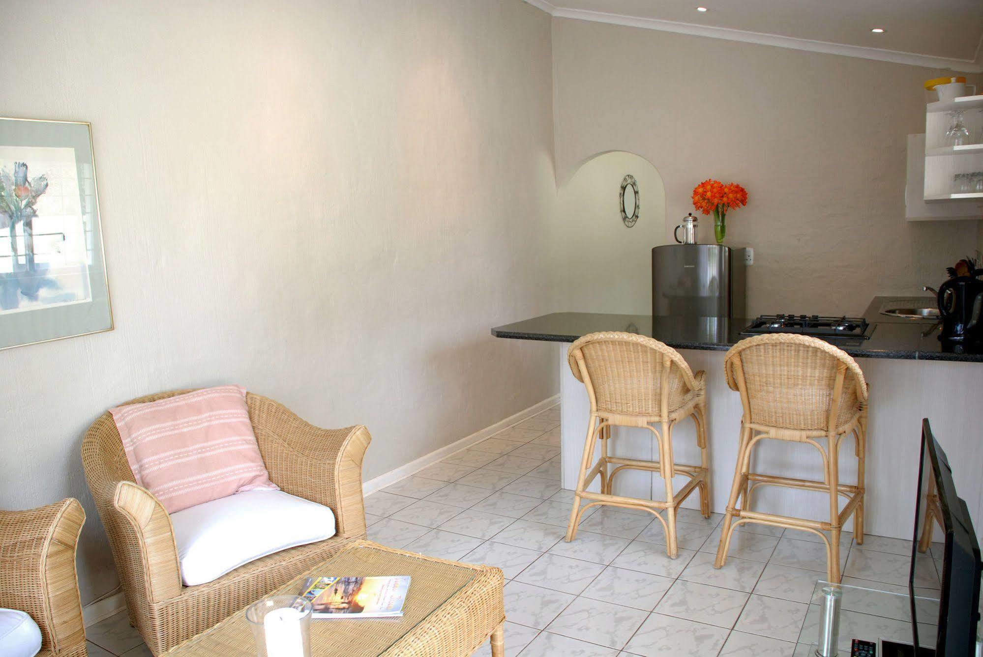 Mandalay Guest House Plettenberg Bay Ngoại thất bức ảnh
