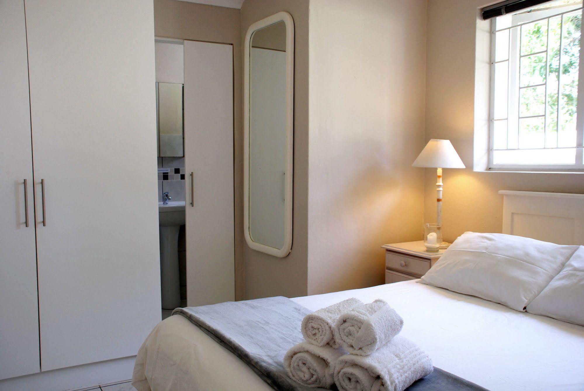 Mandalay Guest House Plettenberg Bay Ngoại thất bức ảnh
